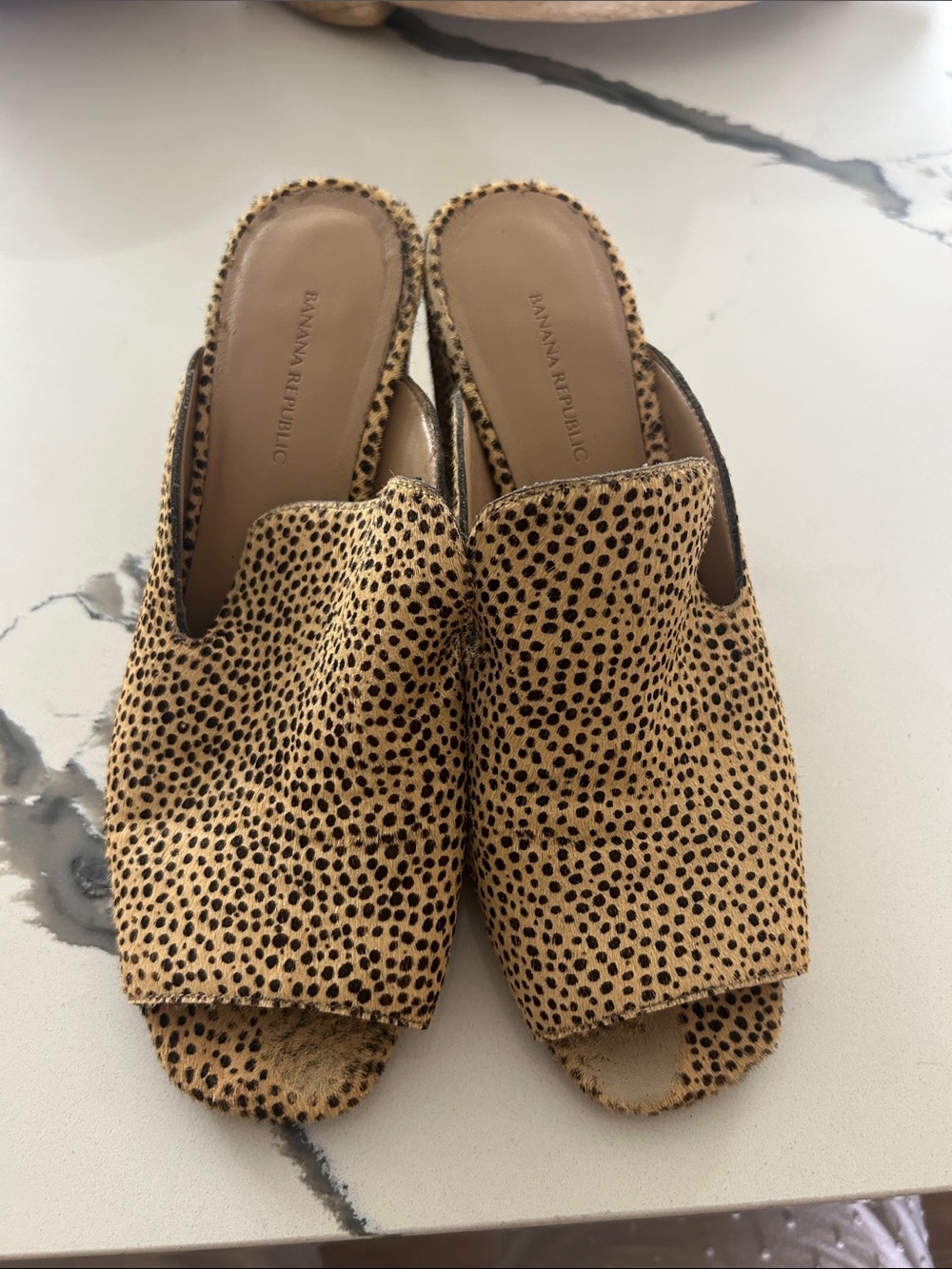 Banana Republic Leopard-Print Open-Toe Slide Mules - Tan & Black
